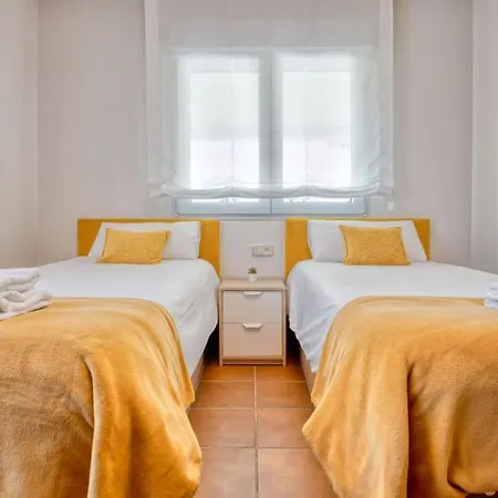 Holiday home La Casa De Los Illos, Chalet Completo En